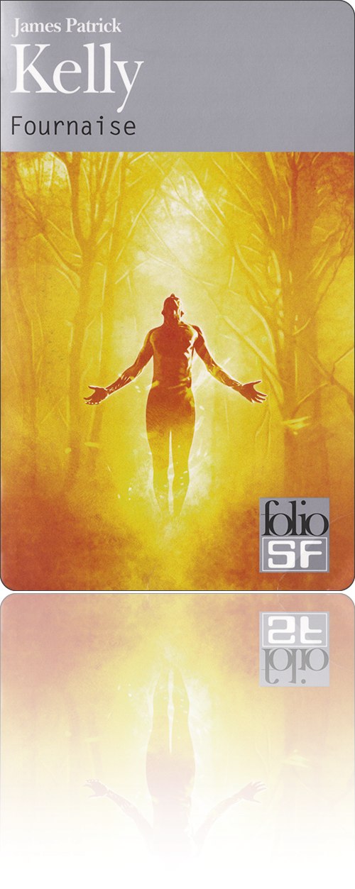 couverture représentant un homme debout ouvert au ciel dans une forêt ardente