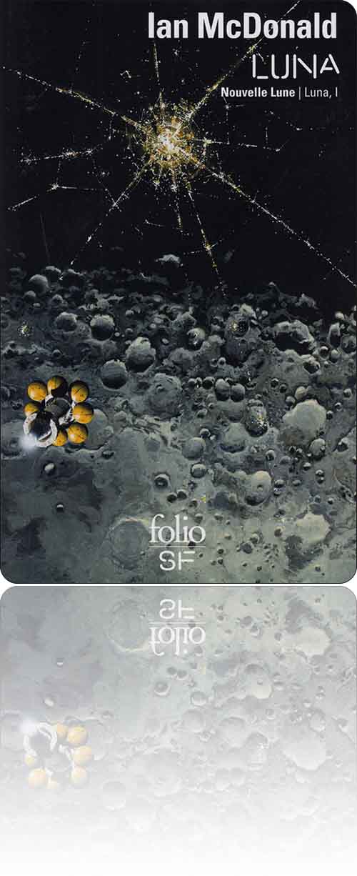 couverture dans les tons de gris représentant un vaisseau qui s'approche d'un dôme un peu étoilé à la surface de la Lune