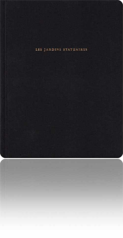 couverture noire non illustrée